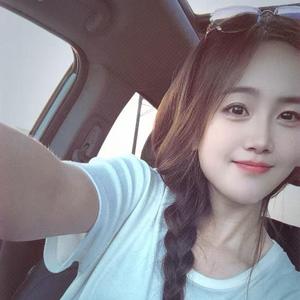 @十来年  🐰（单亲妈妈）头像