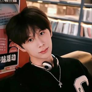 柠檬味的西瓜奶昔头像