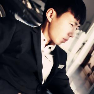 华滨坦克-刘头像