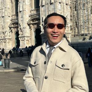 做眼镜的佩奇头像