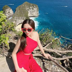 蔡聪聪要放飞自我头像