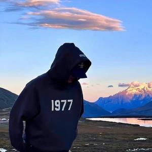 不想上班的L头像