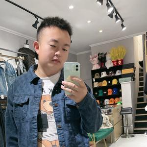 青岛阿伟手机店头像