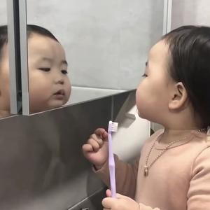 暖绒温崽头像