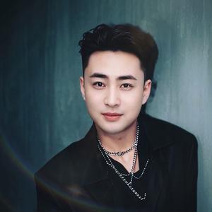 西海伍经理头像