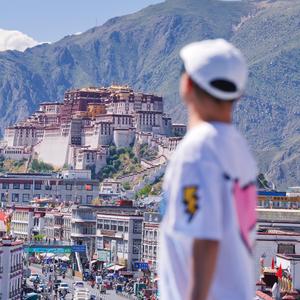 爱旅拍的小蛋仔头像