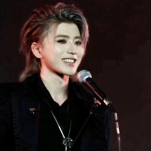 标签kun🖤头像