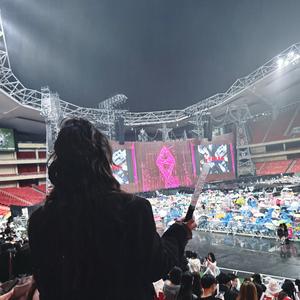 正在暴富钟头像