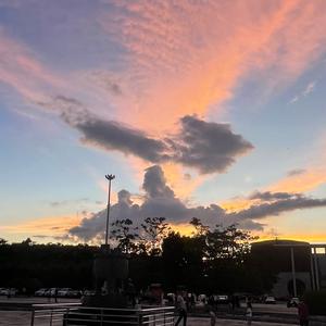 大头故事汇头像