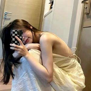 丢丢丢小姐头像