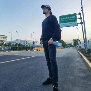 大胡子·新能源汽修培训头像