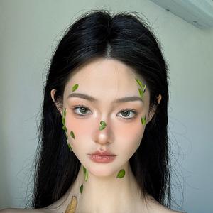 霜露渡山阴头像