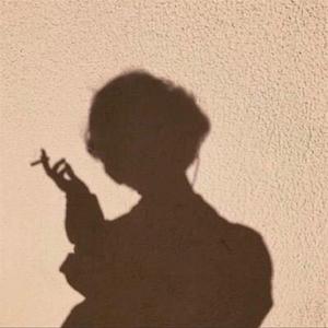 脑容量不足头像