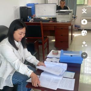 王店南村干部&玫瑰头像