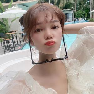 我是陈大燕子吖头像