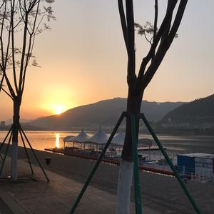 Zrc天天开心头像