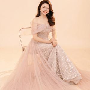 泉州主持人冰冰头像