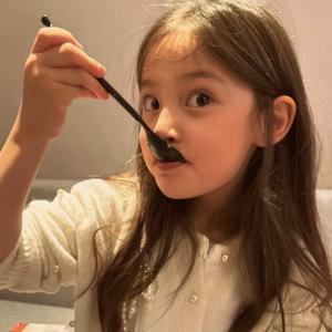 爱吃烤肉不说话头像