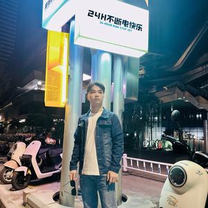 啊梁..靓机数码 手机.置换. 回收♻️头像