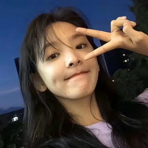 噜噜丢橘子🍊头像