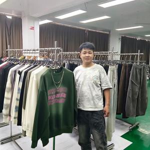 男装尾货批发～阿龙头像