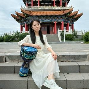 莉莉加油头像