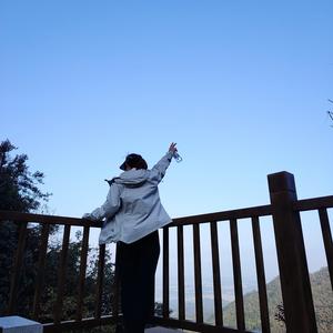 咸鱼不咸鱼头像