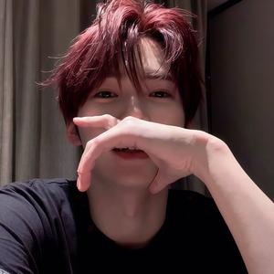 yujin的鲫鱼冰^头像