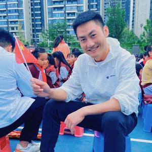 成都杨老表卖房头像