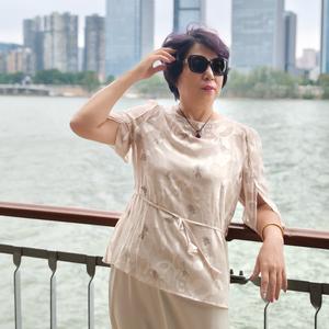 我见青山 66头像