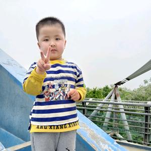 温水浇花🌸头像