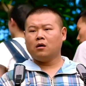 詹詹自习头像
