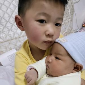 皓皓哥哥&涵涵妹妹头像