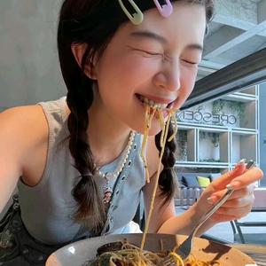 喵酱超爱吃头像