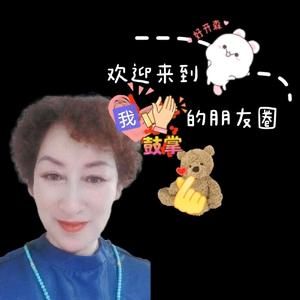 喜糖奶奶👵花瓣雨头像