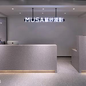 会拍照的小哥哥头像