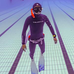 自由潜教练～端木叔头像