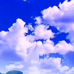 游到河边去钓鱼头像