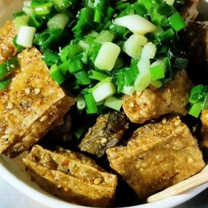 都安田记臭豆腐总店头像