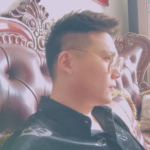 “”青烟小生""头像