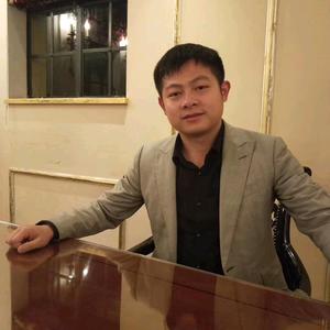 东权聊商业头像