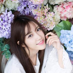 甜甜的小青头像