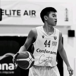 赵维伦wei._.lun头像