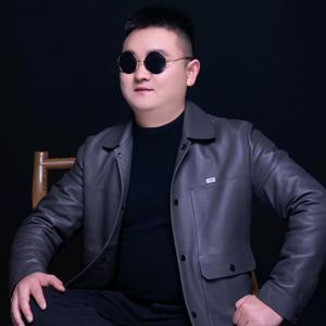 吴大爱美食头像