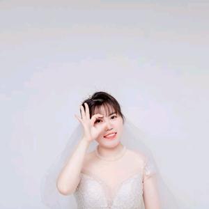 小猪猪月月头像