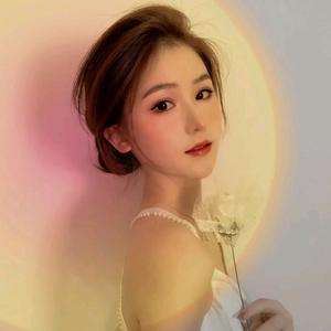 叶子☘爱分享头像