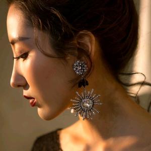 恋爱班主任头像