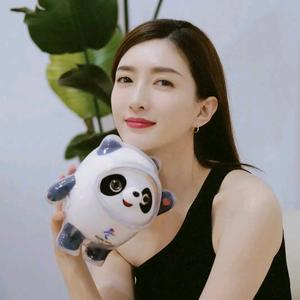 爱吃肉饼蒸鲞的奶茶头像