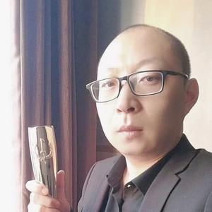 枫藤霖传媒头像