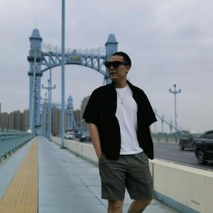 糖少栗子921头像